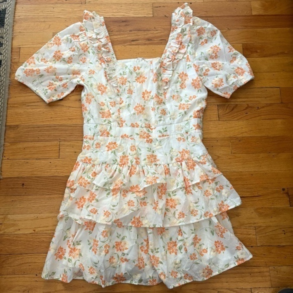 Adelyn Rae White Floral Dress Size Large
